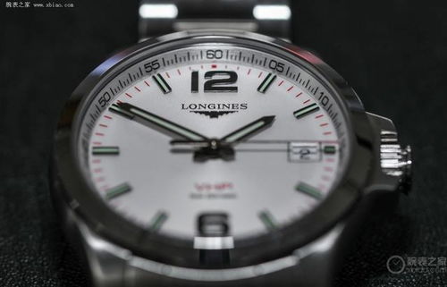 集萬年歷與年差機(jī)芯于一表，親民售價(jià)不到萬元引爆市場