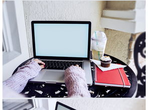 11款筆記本網(wǎng)頁(yè)展示場(chǎng)景圖高清PSD模板 專業(yè)設(shè)計(jì)與高效展示的必備素材